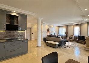 Меблированная вилла с видом на море в живописном районе Каргыджак