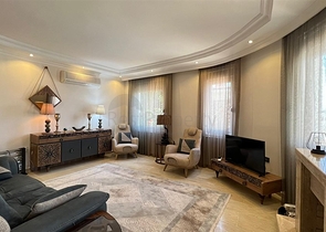 Меблированная вилла с видом на море в живописном районе Каргыджак