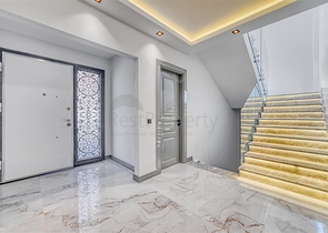 Современная роскошная вилла в центре Джикджилли с панорамным видом на море