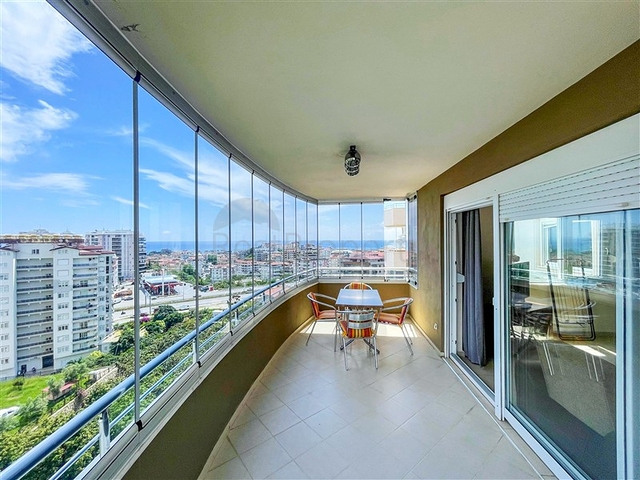 Квартира 2+1 в современном комплексе с видом на море и инфраструктурой