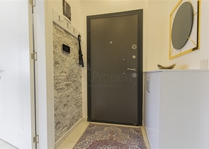 Уютная меблированная квартира 1+1 у моря в развитом комплексе