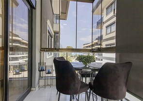 Уютная меблированная квартира 1+1 у моря в развитом комплексе