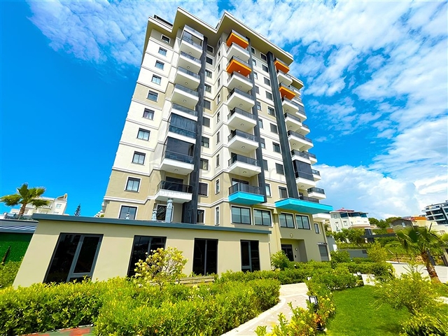 Двухкомнатная квартира в новом комплексе Авсаллара