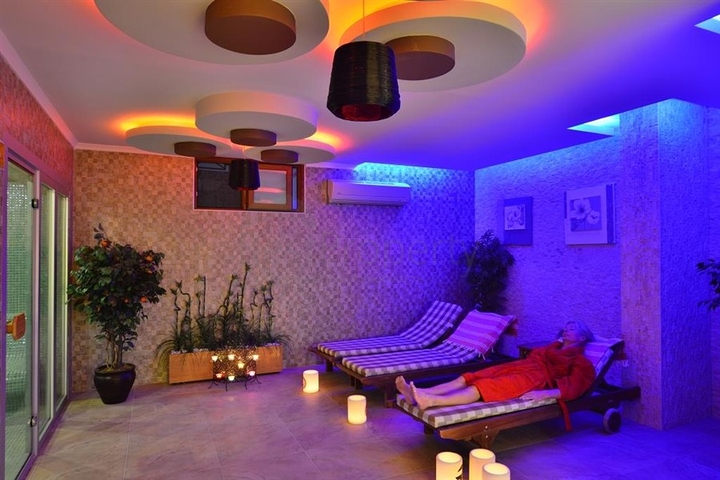 Вилла класса люкс с панорамным видом и полной инфраструктурой в сердце природы