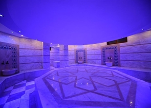 Вилла класса люкс с панорамным видом и полной инфраструктурой в сердце природы