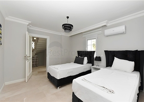 Вилла класса люкс с панорамным видом и полной инфраструктурой в сердце природы