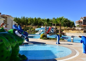 Вилла класса люкс с панорамным видом и полной инфраструктурой в сердце природы