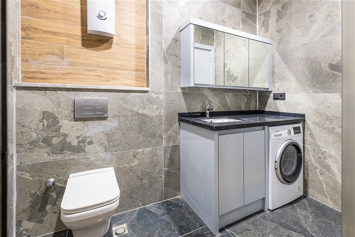 Просторный пентхаус с мебелью в престижном районе Оба