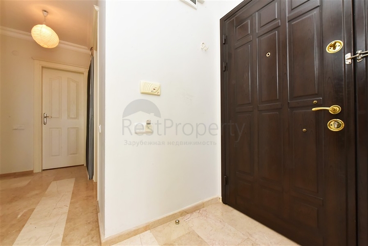 Просторная квартира 2+1 с видом на море в тихом районе Алании 