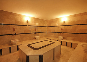 Просторная квартира 2+1 с видом на море в тихом районе Алании 