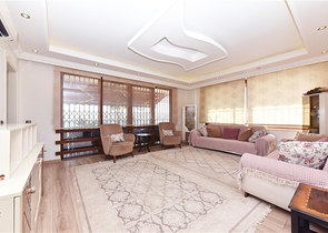 Просторная вилла 11+2 с частным участком и панорамным видом на море