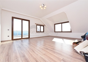 Просторная вилла 11+2 с частным участком и панорамным видом на море