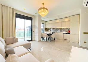 Современный пентхаус 2+1 в аренду в центре Аланьи — всего в 150 метрах от моря