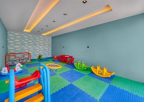 Роскошный пентхаус с видом на море в 50 метрах от моря