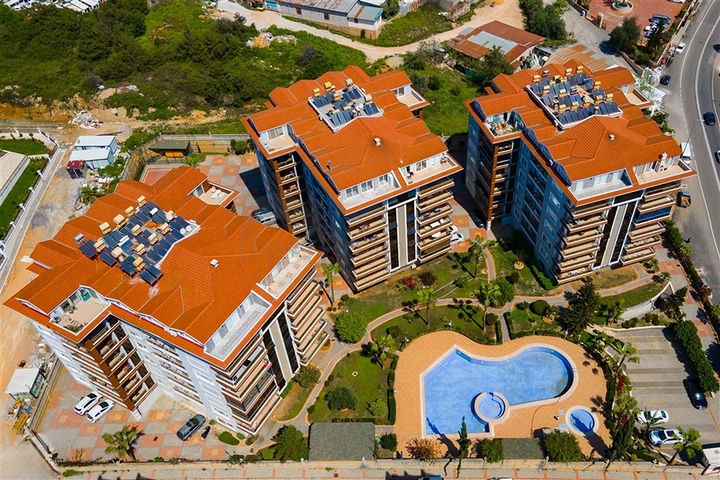 Просторный пентхаус в зелёном районе Оба