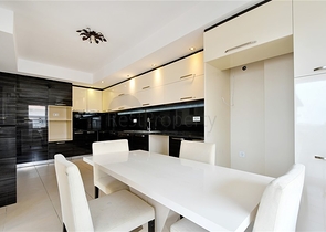 Просторный пентхаус в зелёном районе Оба