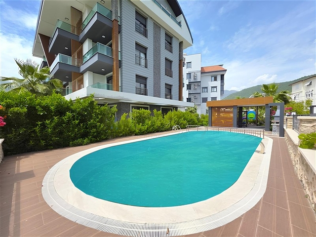 Просторный дуплекс 4+1 в районе Оба – сочетание уюта, тишины и качества