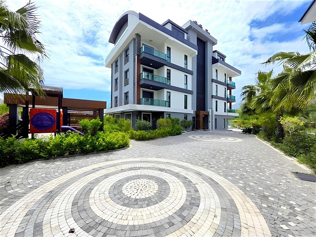 Просторный дуплекс 4+1 в районе Оба – сочетание уюта, тишины и качества