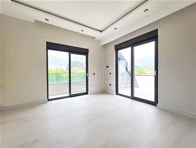 Просторный дуплекс 4+1 в районе Оба – сочетание уюта, тишины и качества