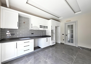 Просторный дуплекс 4+1 в районе Оба – сочетание уюта, тишины и качества