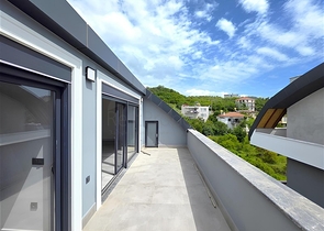 Просторный дуплекс 4+1 в районе Оба – сочетание уюта, тишины и качества