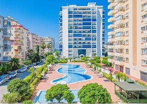 Уют и комфорт в шаге от моря — квартира в престижном комплексе в Махмутларе