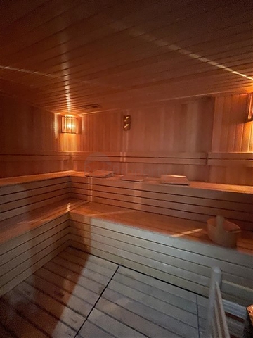 Современная квартира в жилом комплексе в районе Тосмур