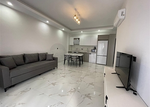 Современная квартира в жилом комплексе в районе Тосмур