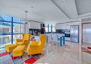 Элегантный пентхаус с видом на море в сердце Аланьи