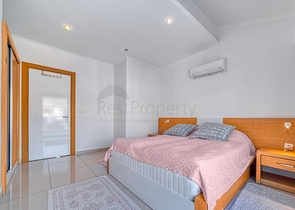 Элегантный пентхаус с видом на море в сердце Аланьи