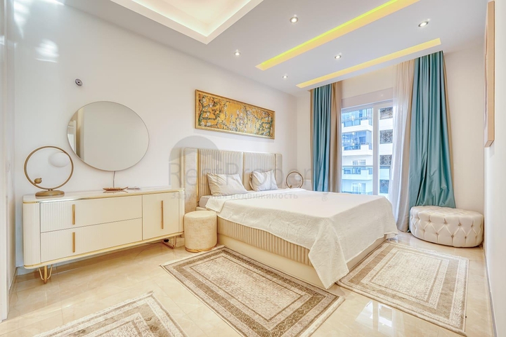 Современная квартира у моря в развитом районе Аланьи