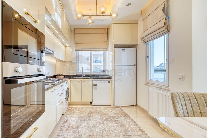 Современная квартира у моря в развитом районе Аланьи