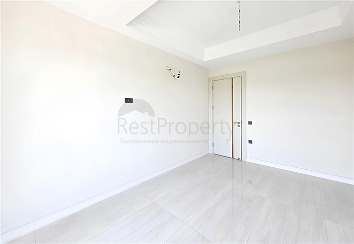 Роскошная квартира у моря с развитой инфраструктурой в Тюрклере