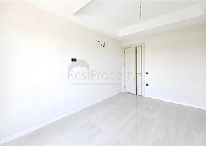 Роскошная квартира у моря с развитой инфраструктурой в Тюрклере