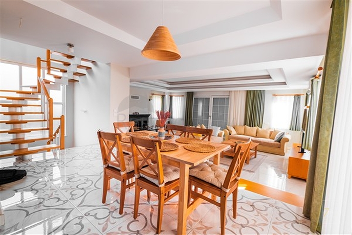 Вилла планировки 3+2 в микрорайоне Текирова - Кемер