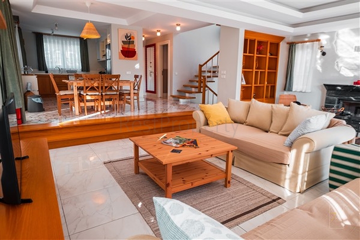 Вилла планировки 3+2 в микрорайоне Текирова - Кемер