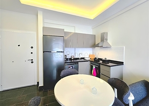 Современная квартира 1+1 в аренду — комфорт и инфраструктура в центре Махмутлара