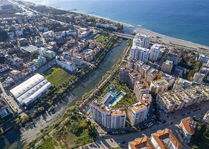 Просторная меблированная квартира 2+1 рядом с морем — идеальный вариант для жизни и отдыха