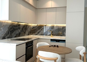 Современная квартира 1+1 рядом с морем в районе Тосмур