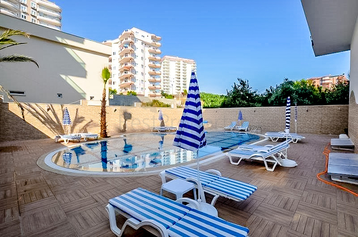 Уютная меблированная квартира 1+1 в Махмутларе 