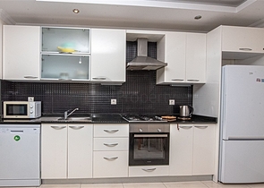  Уютная меблированная квартира с богатой инфраструктурой в живописном районе Авсаллар