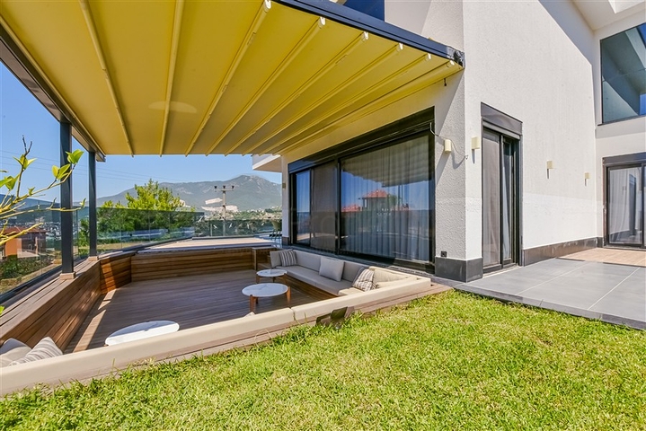 Роскошная вилла с панорамным видом на море — идеальное сочетание уюта, стиля и уединения