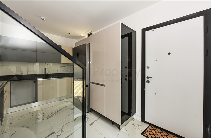 Современная вилла с морским видом в окружении природы и премиального комфорта