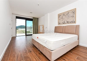 Современная вилла с морским видом в окружении природы и премиального комфорта