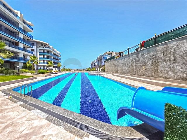 Современные апартаменты с панорамным видом на море 