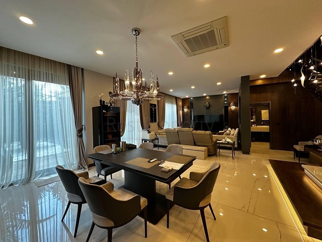 Просторный дуплекс у моря в премиум-комплексе — для ценителей высокого уровня жизни