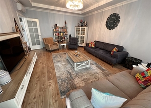 Просторная меблированная квартира для жизни в центре Оба