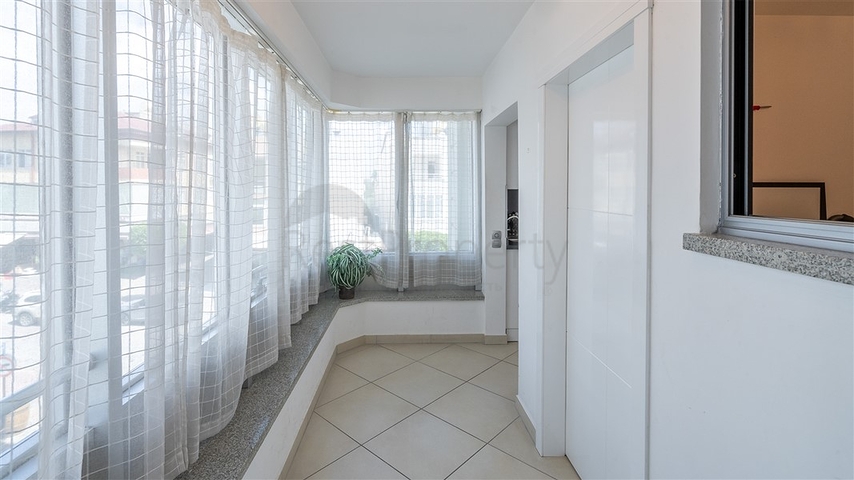 Меблированная квартира в 50 метрах от пляжа в самом центре Оба