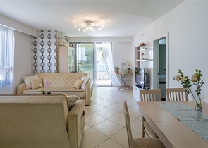 Меблированная квартира в 50 метрах от пляжа в самом центре Оба