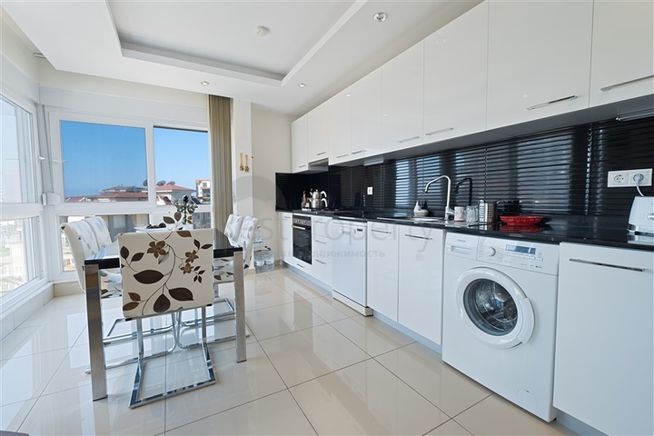 Семейная квартира в ухоженном комплексе с отельной инфраструктурой